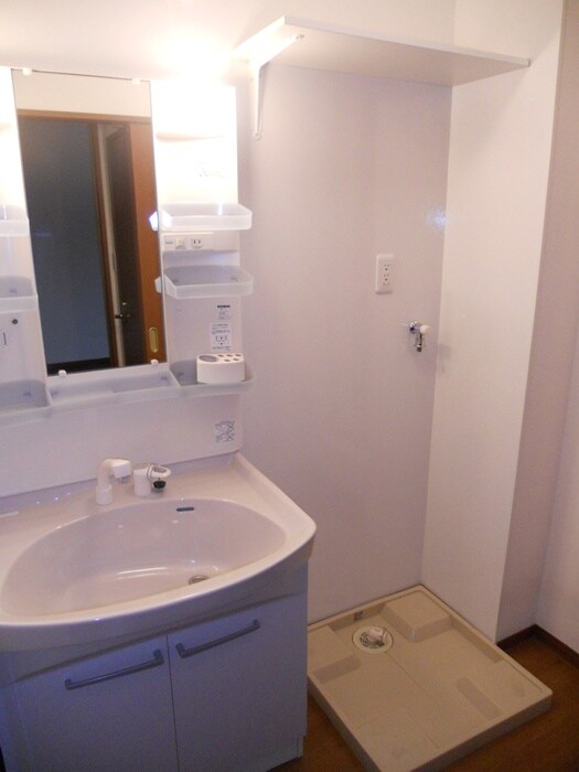 物件内観写真11　(洗面)