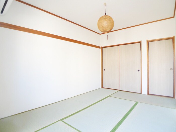 物件内観写真18　(居室)