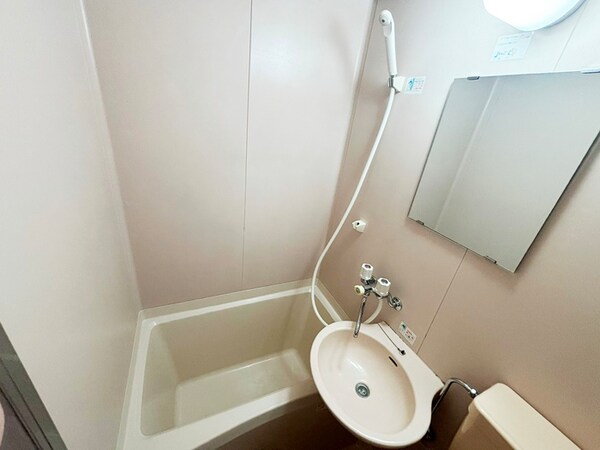 バス／シャワールーム等