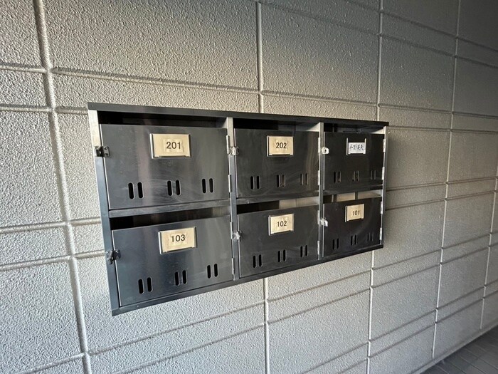 物件外観写真6　(建物設備)