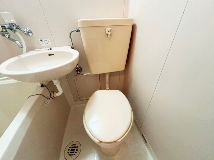 物件内観写真10　(トイレ)