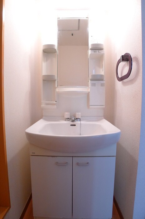 物件内観写真13　(洗面)