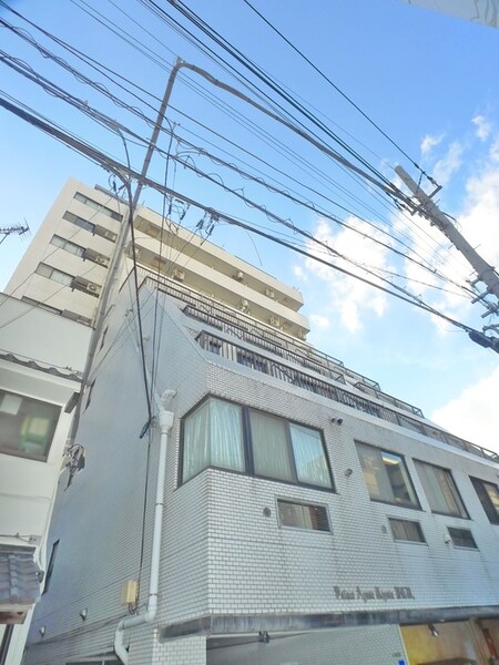 日興パレス（２０５）外観写真