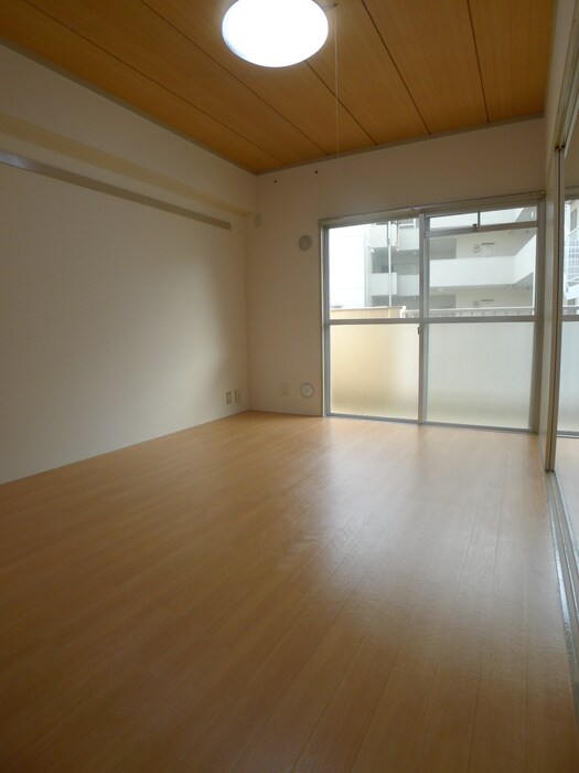 物件内観写真10　(内観写真)