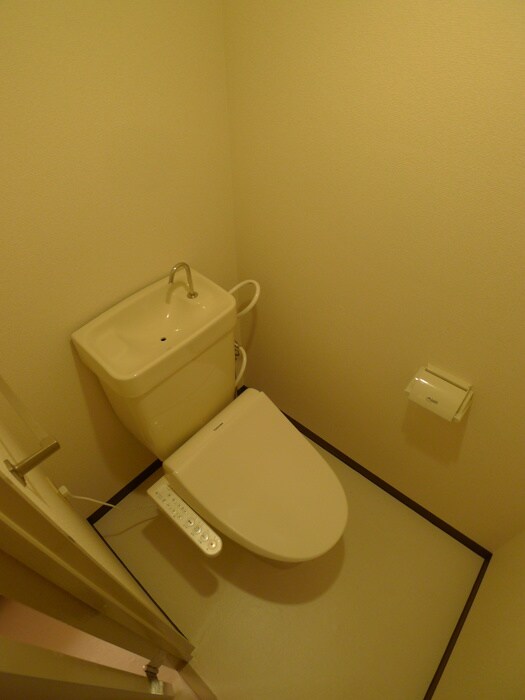 物件内観写真14　(トイレ)