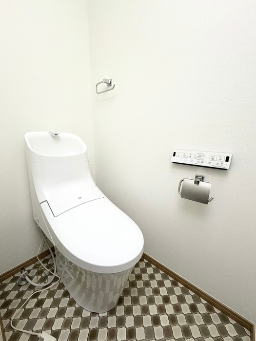 物件内観写真11　(トイレ)