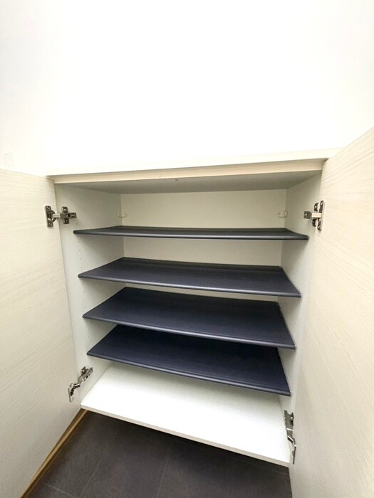 物件内観写真15　(靴箱)