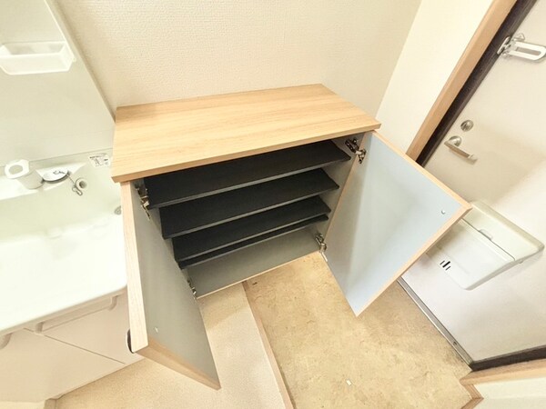 靴箱