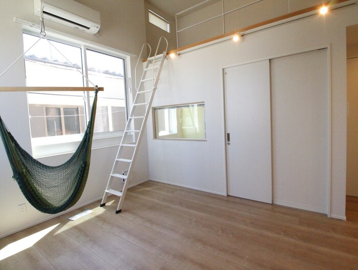 物件内観写真7　(居室)