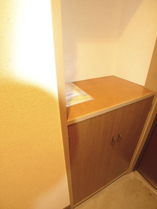 物件内観写真14　(室内からの展望)