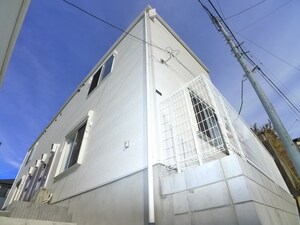 シオンA棟外観写真