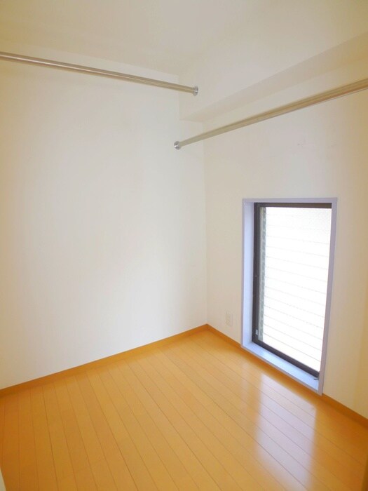 物件内観写真15　(居室)