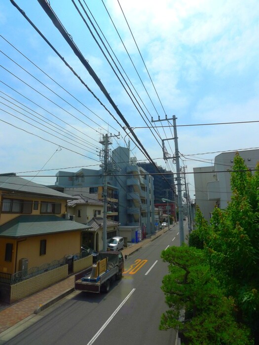 物件内観写真16　(室内からの展望)