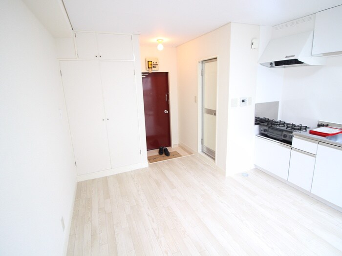 物件内観写真15　(居室)