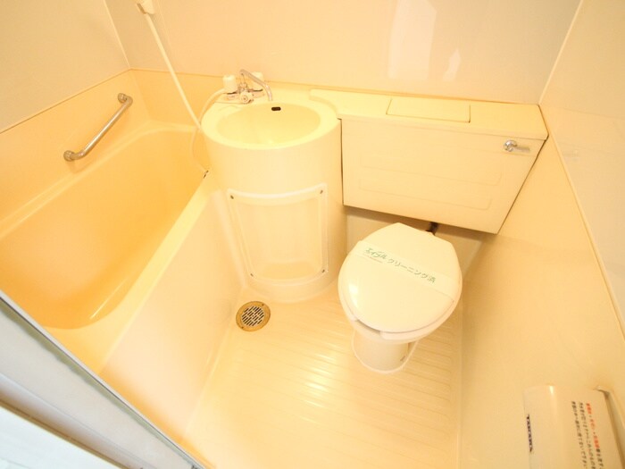 物件内観写真16　(バス／シャワールーム等)