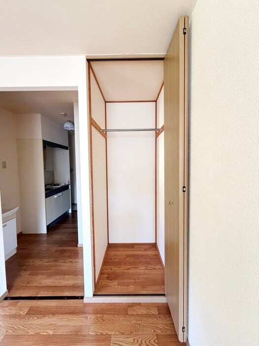 物件内観写真11　(収納)