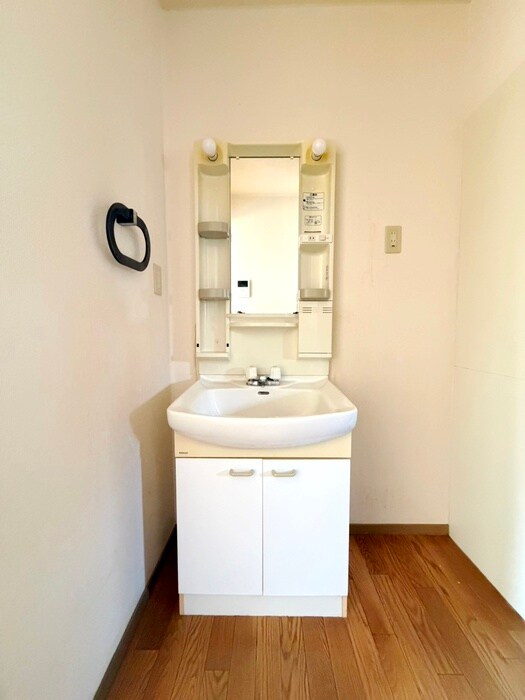 物件内観写真14　(洗面)