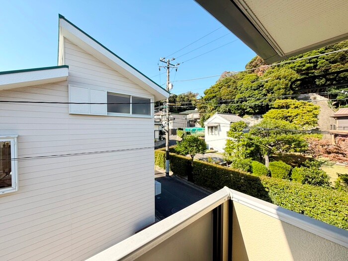 物件内観写真22　(室内からの展望)