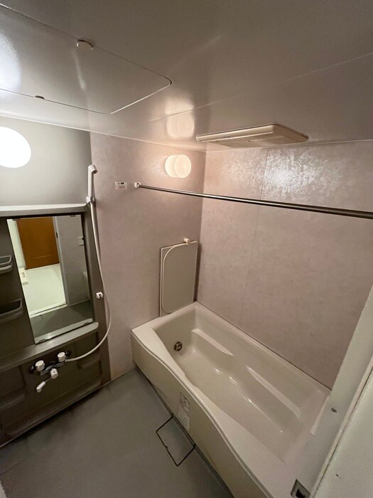 物件内観写真11　(バス／シャワールーム等)