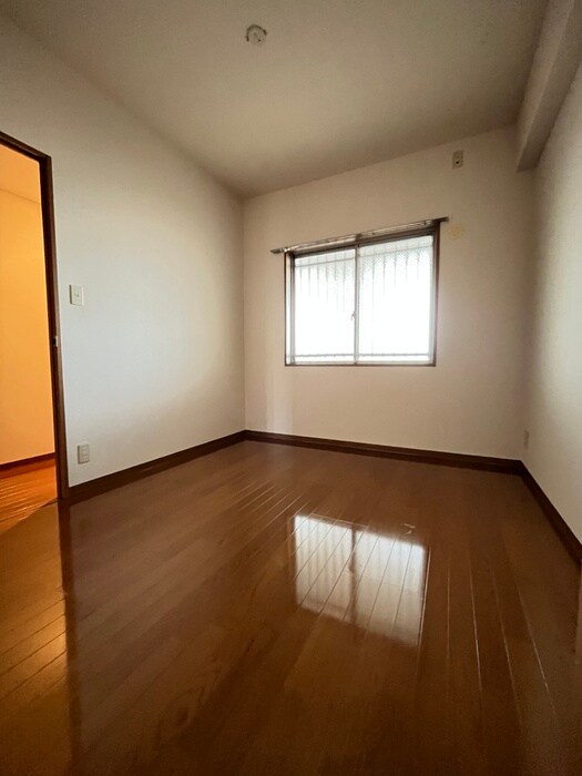 物件内観写真11　(居室)