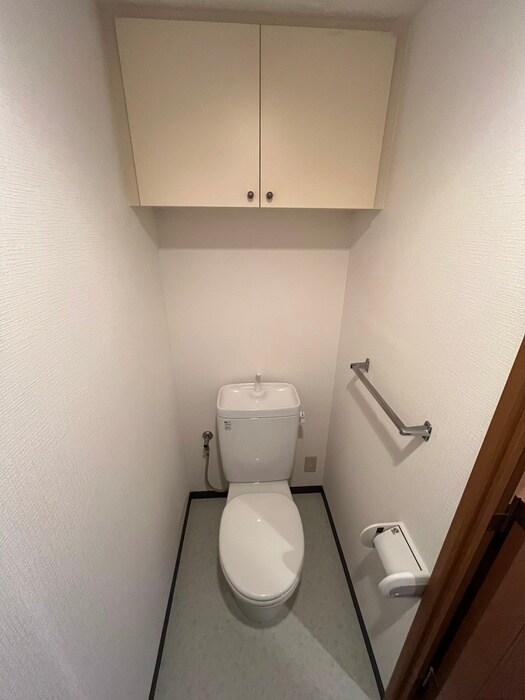 物件内観写真14　(トイレ)