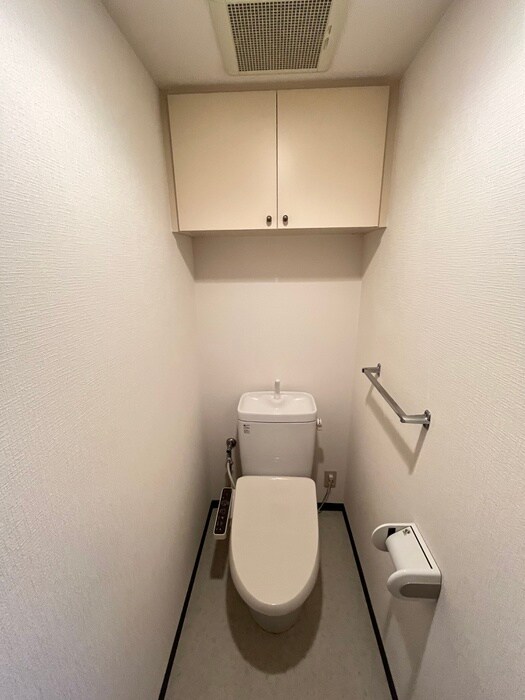 物件内観写真16　(トイレ)