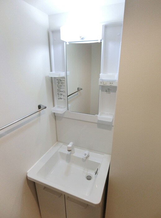 物件内観写真10　(洗面)