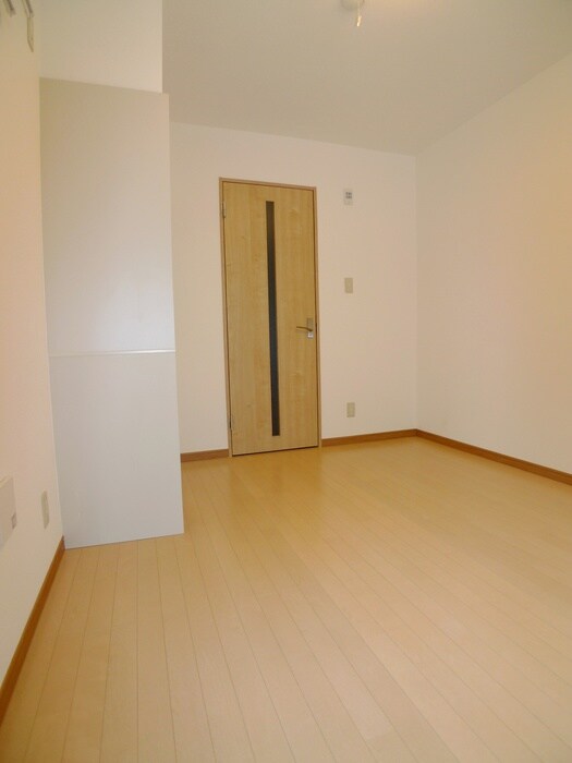 物件内観写真13　(居室)