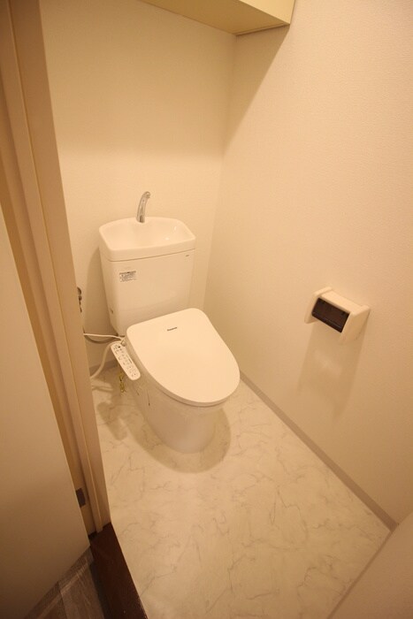 物件内観写真9　(トイレ)