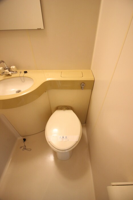 物件内観写真12　(トイレ)