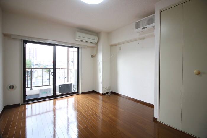 物件内観写真14　(居室)