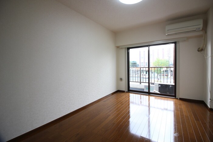 物件内観写真17　(居室)