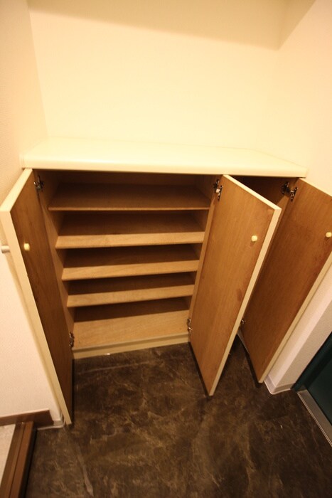 物件内観写真17　(靴箱)