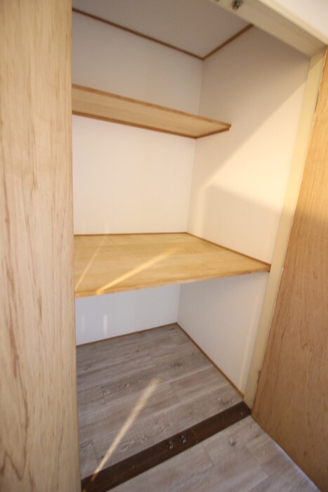 物件内観写真18　(収納)