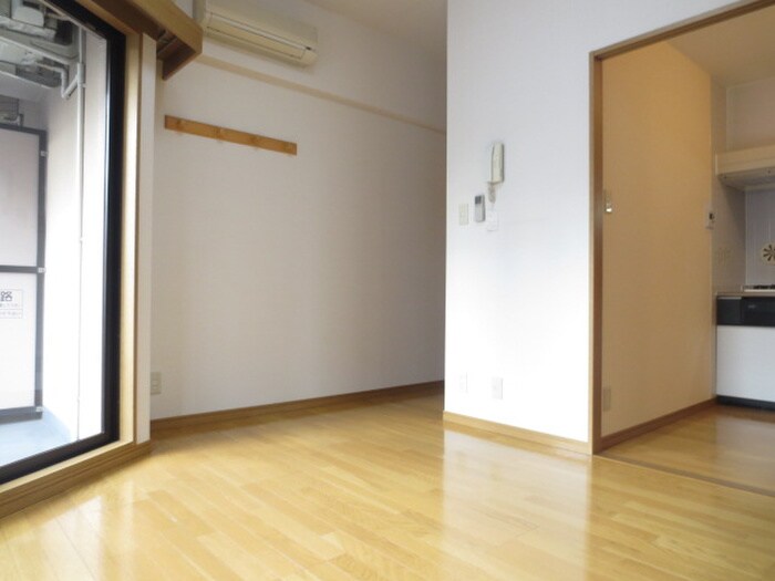 物件内観写真16　(居室)