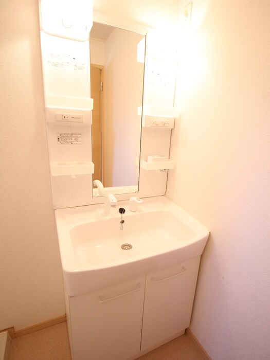 物件内観写真11　(洗面)