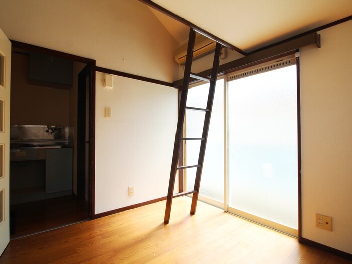 物件内観写真21　(居室)