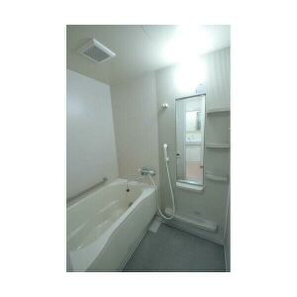 物件内観写真12　(バス／シャワールーム等)