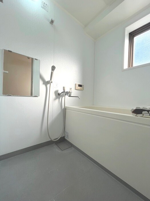 物件内観写真10　(バス／シャワールーム等)