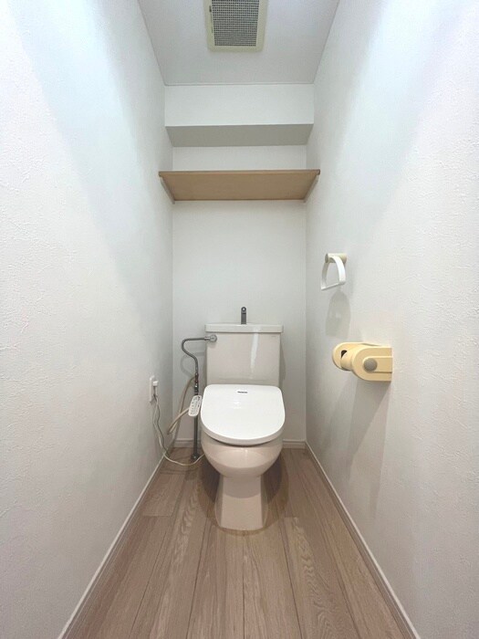 物件内観写真11　(トイレ)