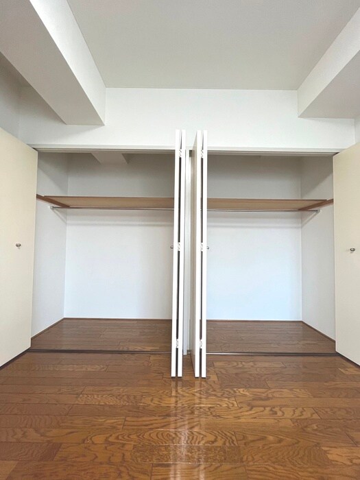 物件内観写真13　(収納)