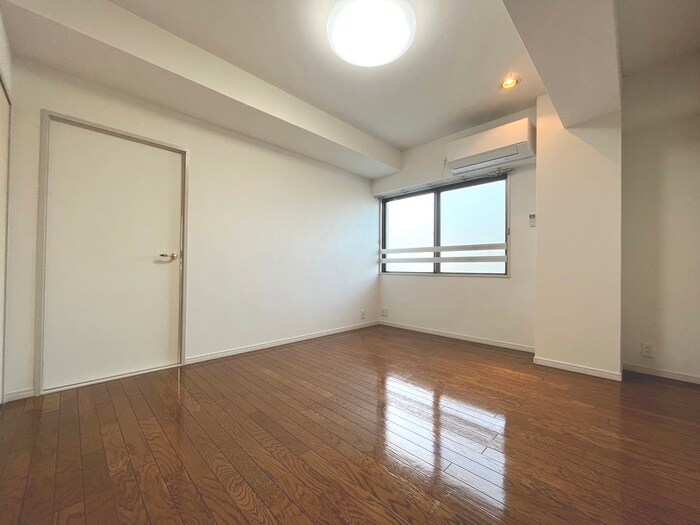 物件内観写真19　(居室)