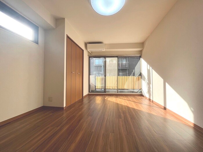 物件内観写真19　(居室)