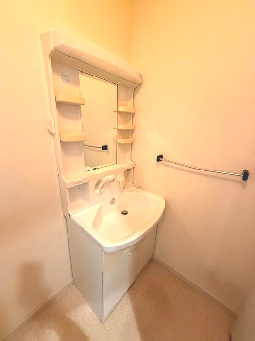 物件内観写真10　(洗面)