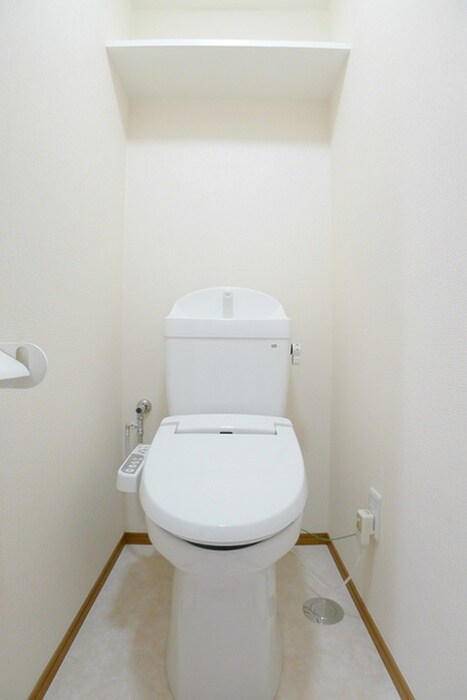 物件内観写真9　(トイレ)