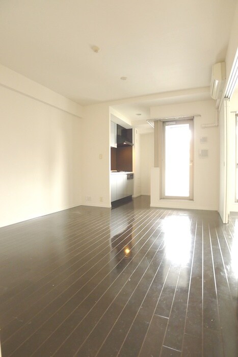 物件内観写真16　(廊下)