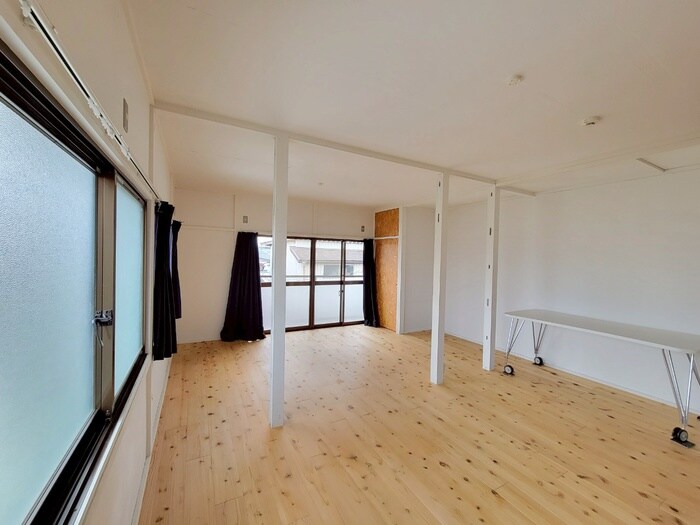 物件内観写真7　(居室)