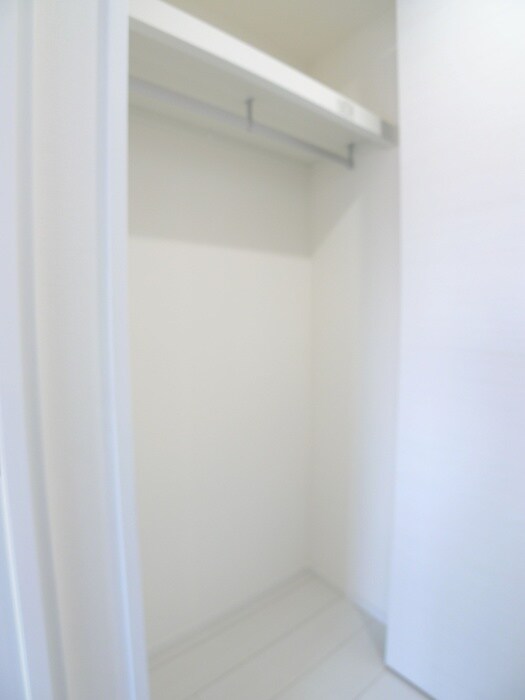 物件内観写真12　(収納)