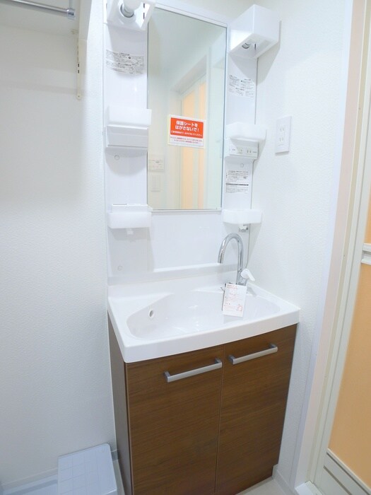 物件内観写真13　(洗面)