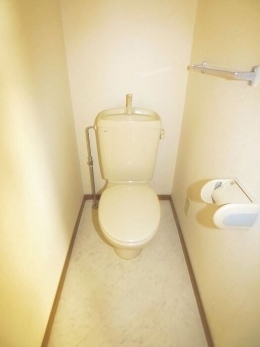 物件内観写真16　(トイレ)